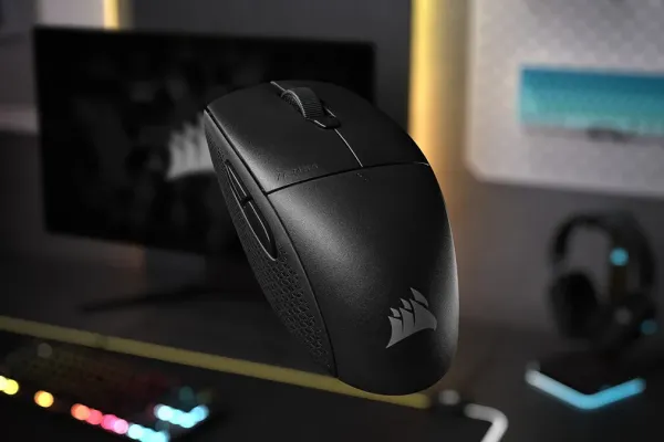 CORSAIR Launches M55 and M55 WIRELESS Gaming Mice
